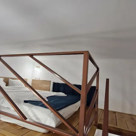 Apartman Cozy Old Town Eugen Carada Street *