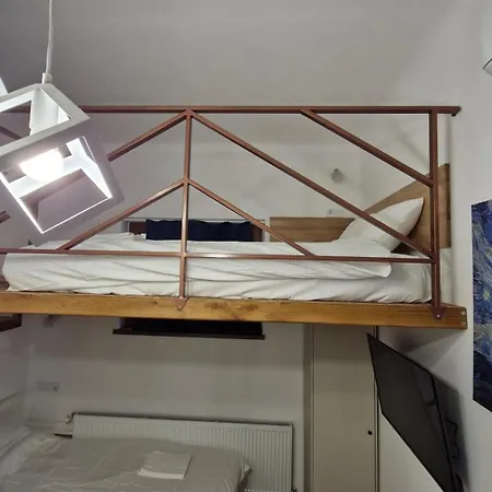 Cozy Old Town Eugen Carada Street Apartment